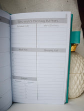 Load image into Gallery viewer, Pineapple Planner - Grey

